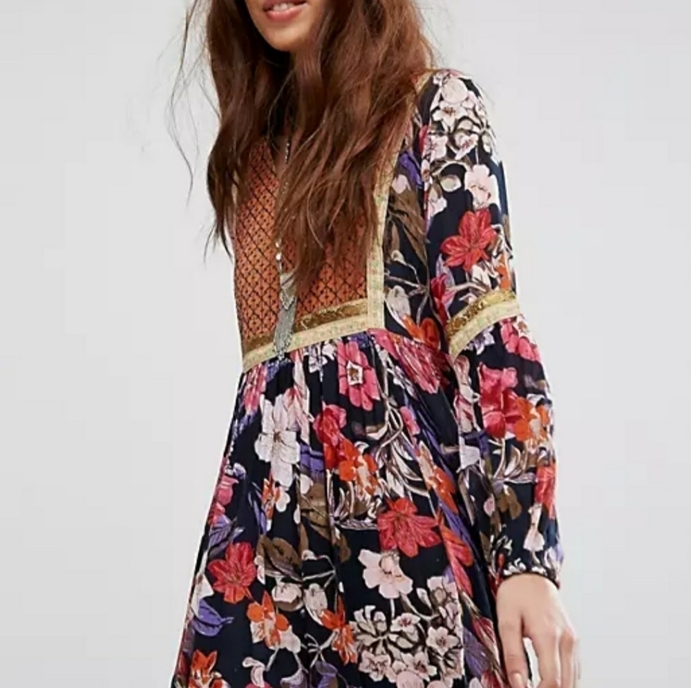 RD + koko Anthropologie embroidered floral tunic top - Picture 8 of 8